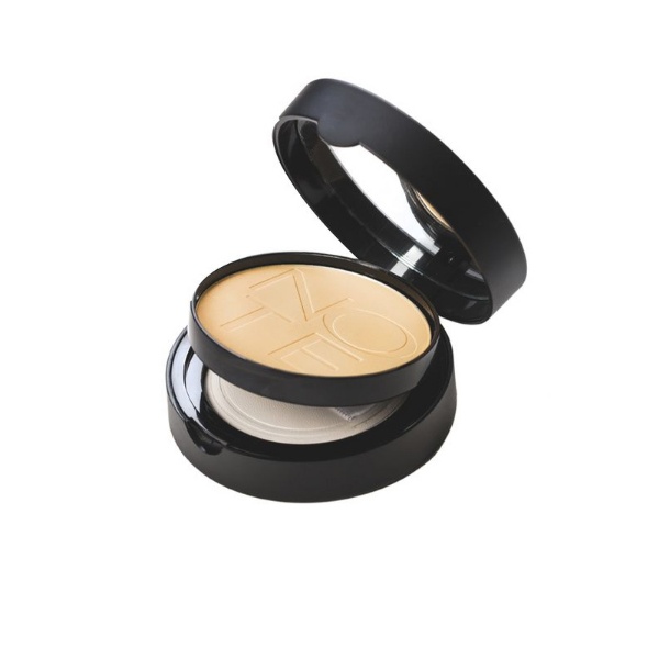 پنکک فشرده لومینوس سیلک نوت مدل MEDIUM BEIGE 03